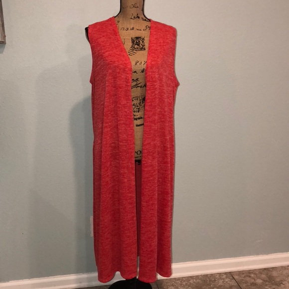 LuLaRoe Sweaters - LuLaRoe red heathered Joy vest duster size Medium
